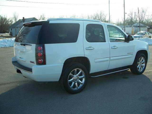 GMC Yukon 2007 photo 4