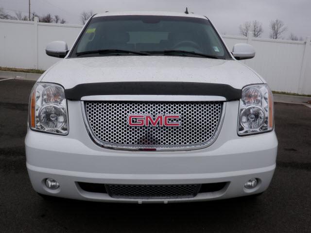 GMC Yukon 2007 photo 1