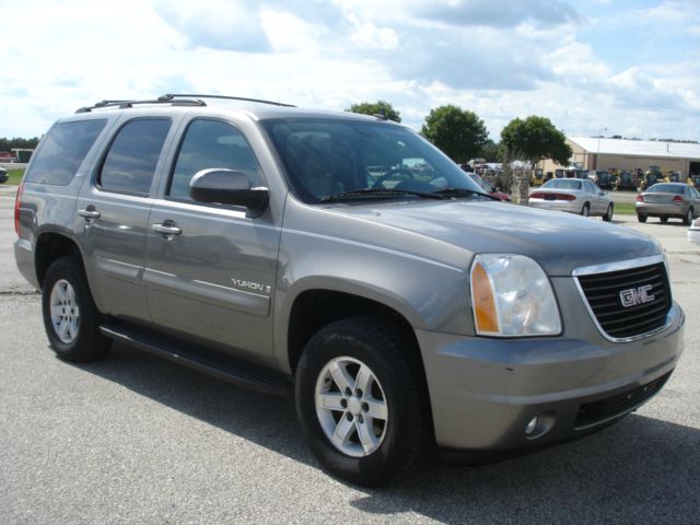 GMC Yukon 2007 photo 3