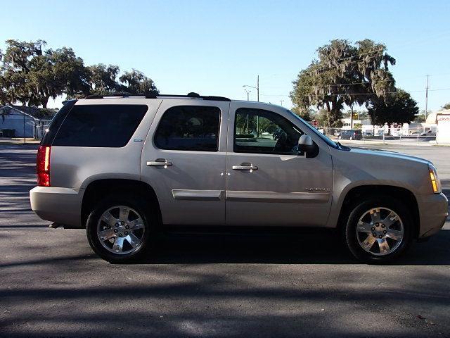 GMC Yukon 2007 photo 3