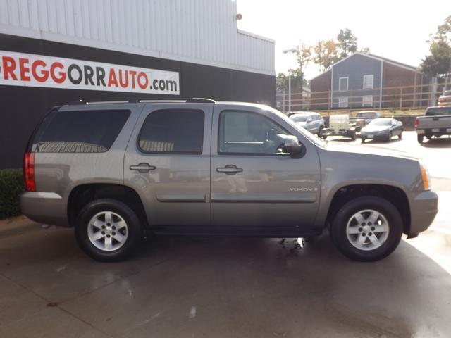 GMC Yukon 2008 photo 4