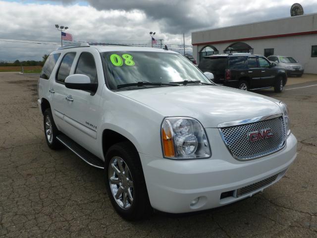 GMC Yukon 2008 photo 2