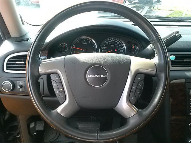 GMC Yukon 2008 photo 18