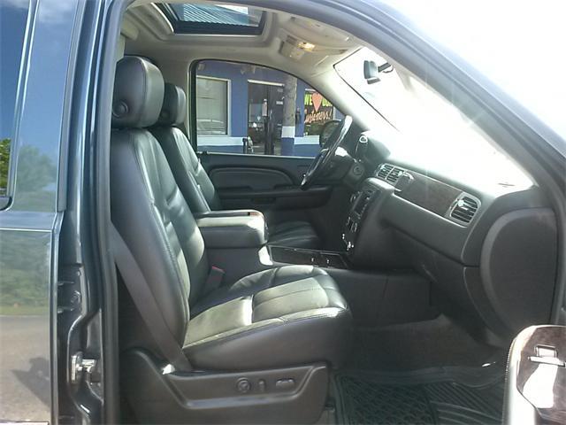 GMC Yukon 2008 photo 3