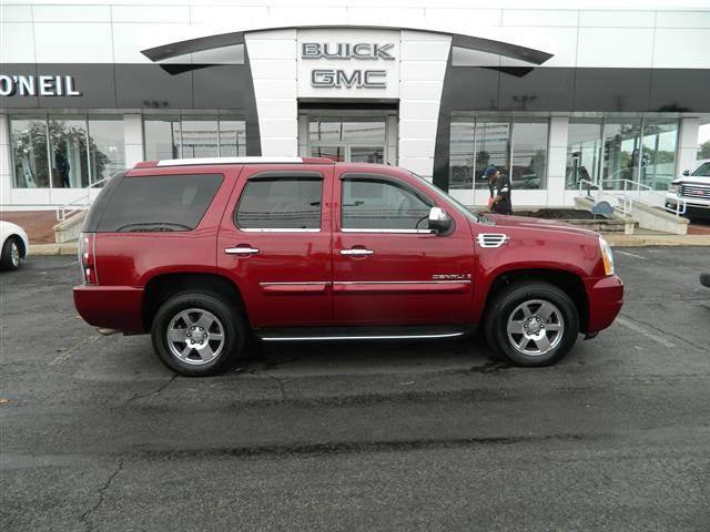 GMC Yukon 2008 photo 1