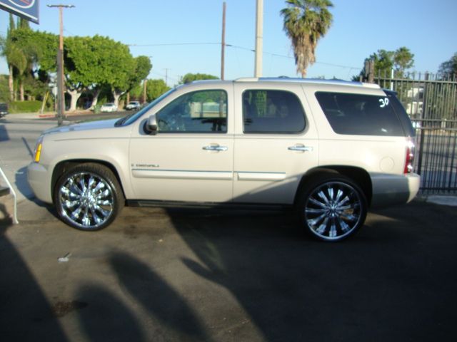 GMC Yukon 2008 photo 1