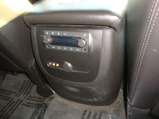 GMC Yukon 2008 photo 38