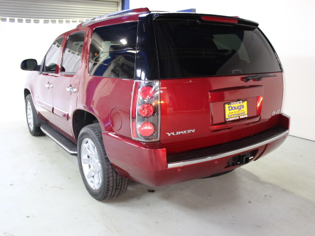 GMC Yukon 2008 photo 3