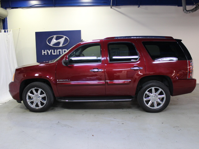 GMC Yukon 2008 photo 4