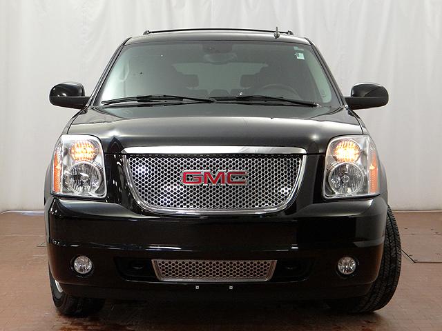 GMC Yukon 2008 photo 3