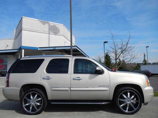 GMC Yukon 2008 photo 1