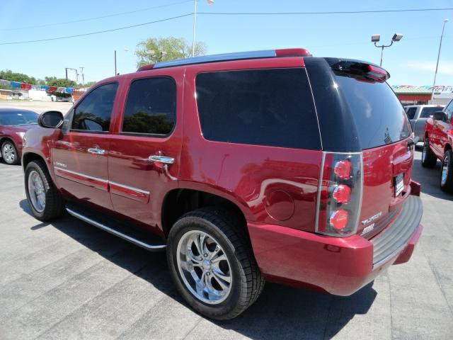 GMC Yukon 2008 photo 3