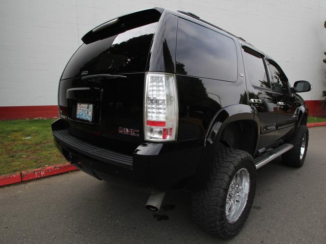 GMC Yukon 2008 photo 1