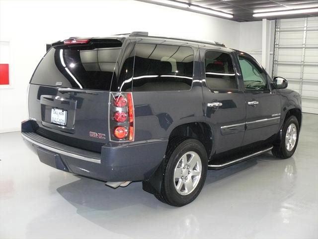 GMC Yukon 2008 photo 1