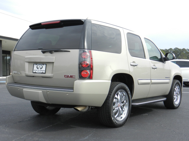 GMC Yukon 2008 photo 5