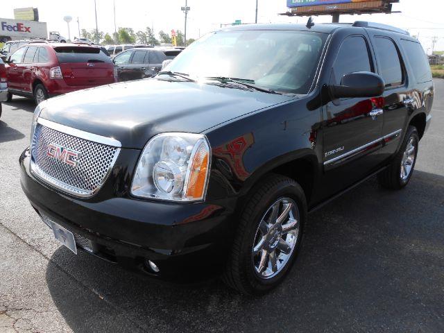 GMC Yukon 2008 photo 1