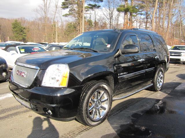 GMC Yukon 2008 photo 1