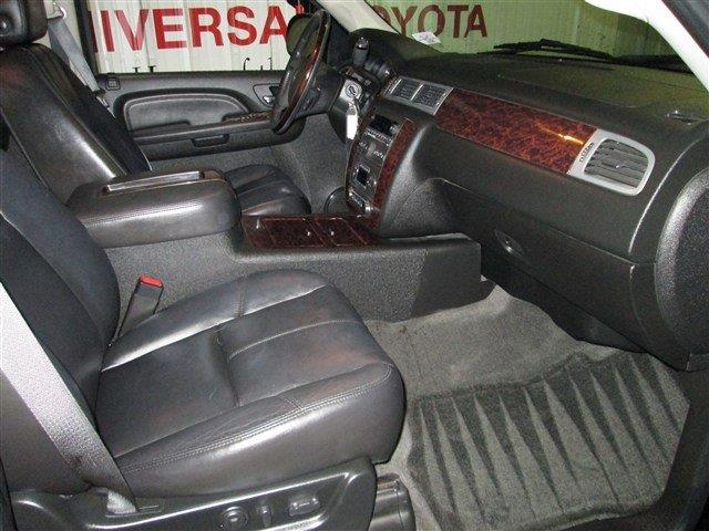 GMC Yukon 2008 photo 11