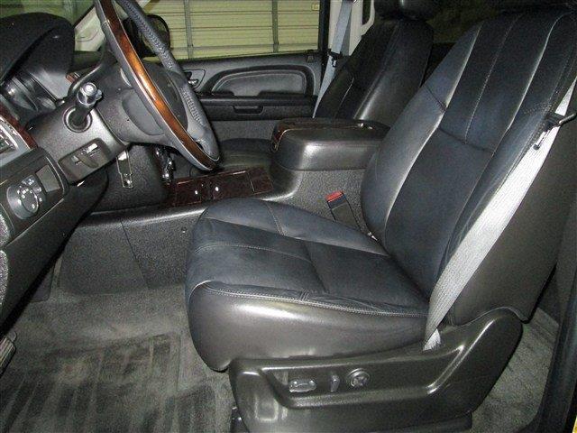 GMC Yukon 2008 photo 8