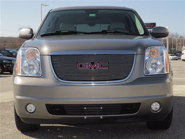 GMC Yukon 2008 photo 4