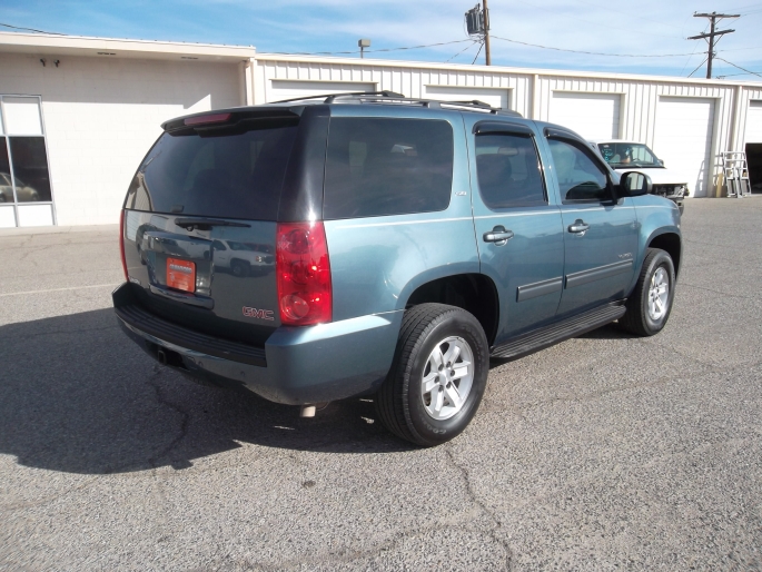 GMC Yukon 2009 photo 4