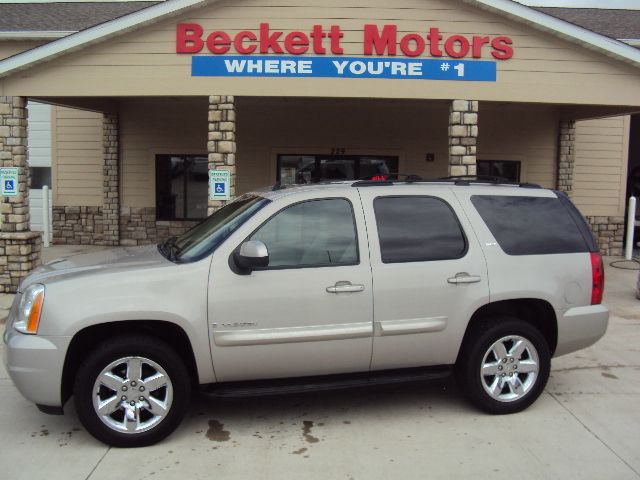 GMC Yukon 2009 photo 3