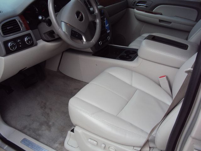 GMC Yukon 2009 photo 4