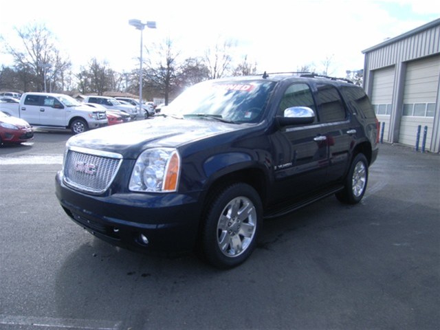 GMC Yukon 2009 photo 1