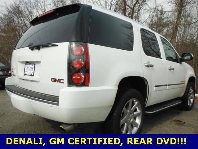 GMC Yukon 2009 photo 1