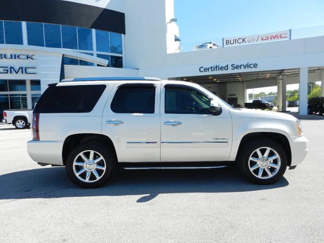 GMC Yukon 2009 photo 4