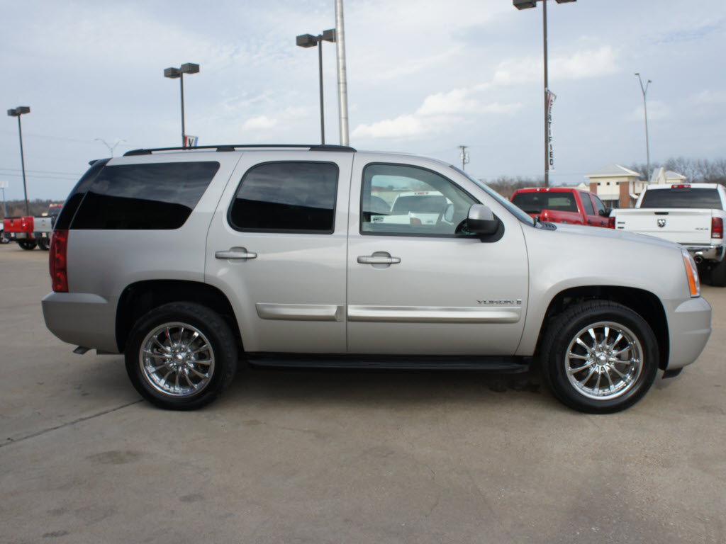 GMC Yukon 2009 photo 5