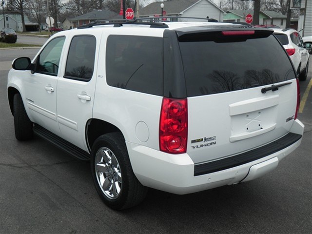 GMC Yukon SLT Unspecified