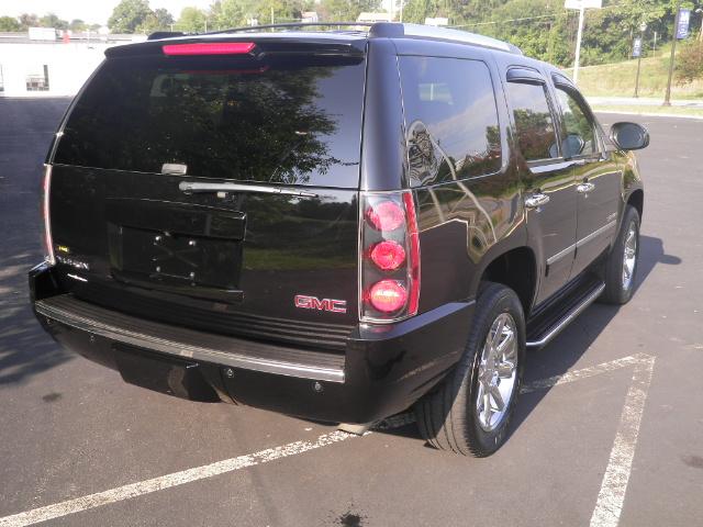 GMC Yukon 2009 photo 5