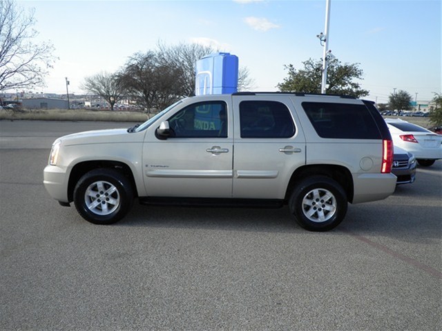 GMC Yukon 2009 photo 3