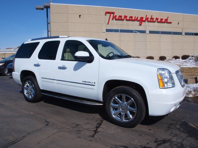 GMC Yukon 2009 photo 3