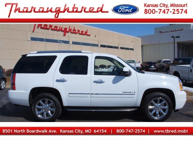 GMC Yukon 2009 photo 4