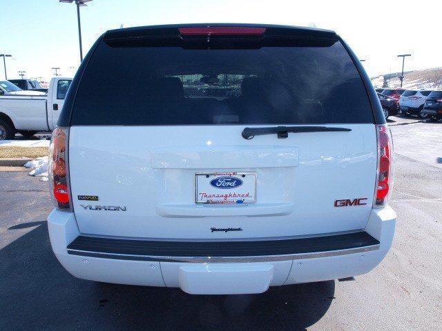 GMC Yukon 2009 photo 5