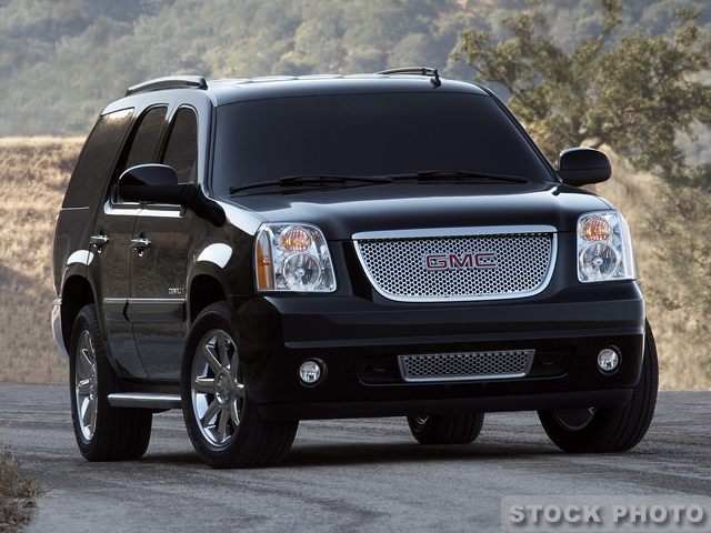 GMC Yukon 2009 photo 4