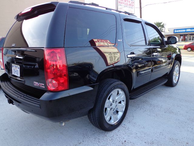 GMC Yukon 2009 photo 4