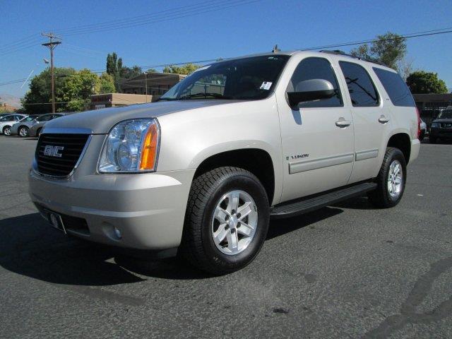 GMC Yukon 2009 photo 9