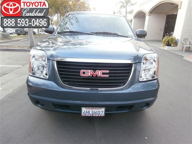 GMC Yukon 2009 photo 3