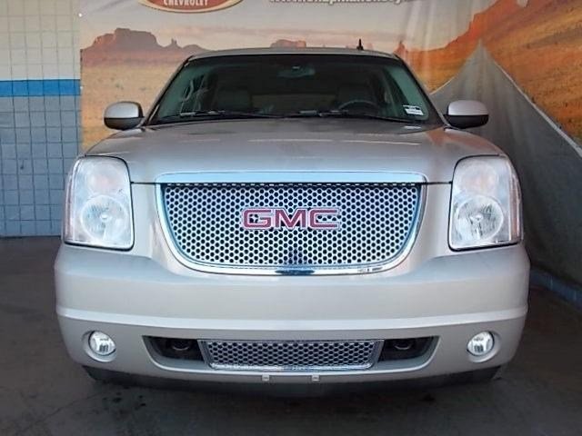 GMC Yukon 2009 photo 4