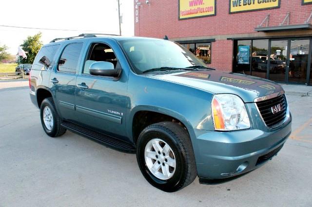 GMC Yukon 2009 photo 4