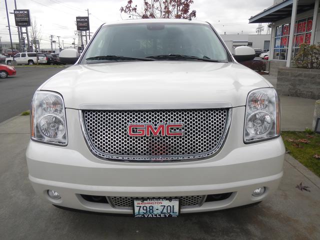 GMC Yukon 2009 photo 5