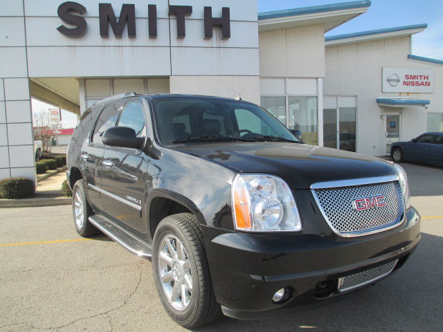 GMC Yukon 2009 photo 2