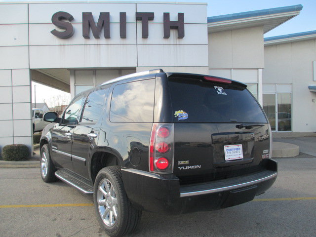 GMC Yukon 2009 photo 4