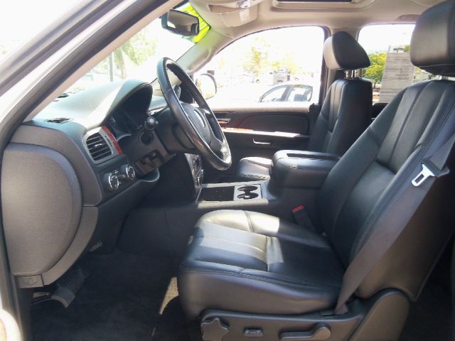 GMC Yukon 2009 photo 12