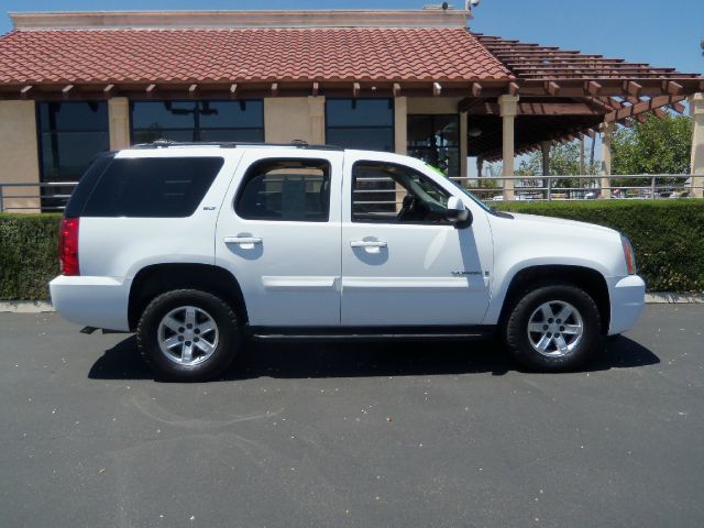 GMC Yukon 2009 photo 13