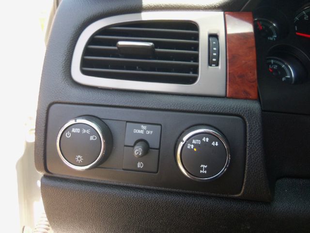 GMC Yukon 2009 photo 14