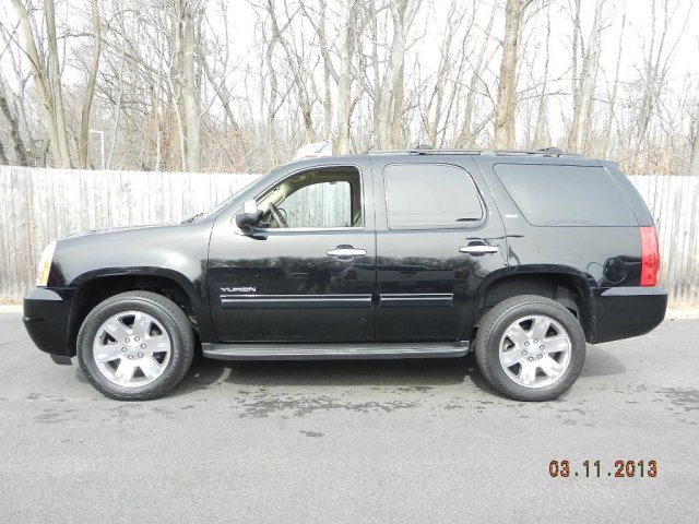 GMC Yukon 2009 photo 5